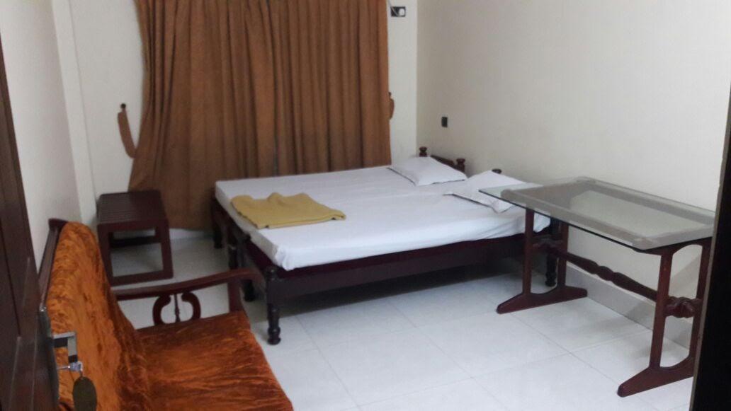 Poonthanam Guest House Guruvāyūr Zewnętrze zdjęcie